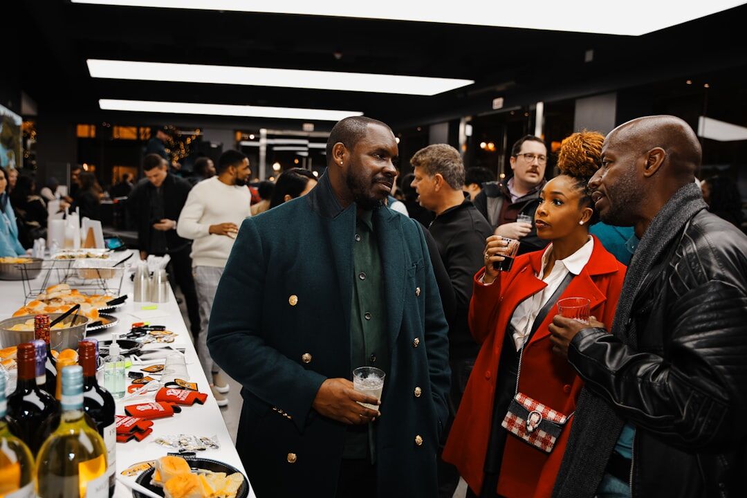 celebrities reconciling at event
